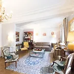 Veeve - Saint-Germain des Prés Allure