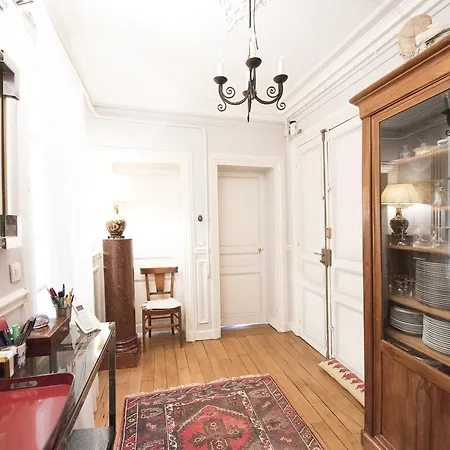 Appartamento Veeve - Saint-germain Des Prés Allure Parigi